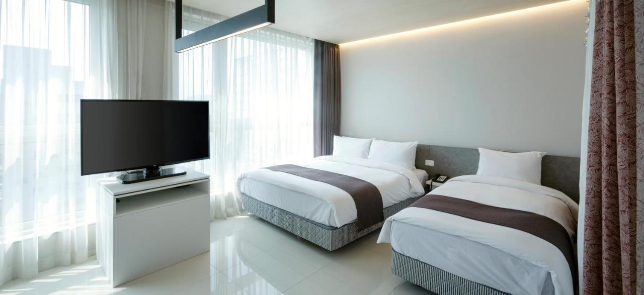 Grand City Hotel Changwon Extérieur photo