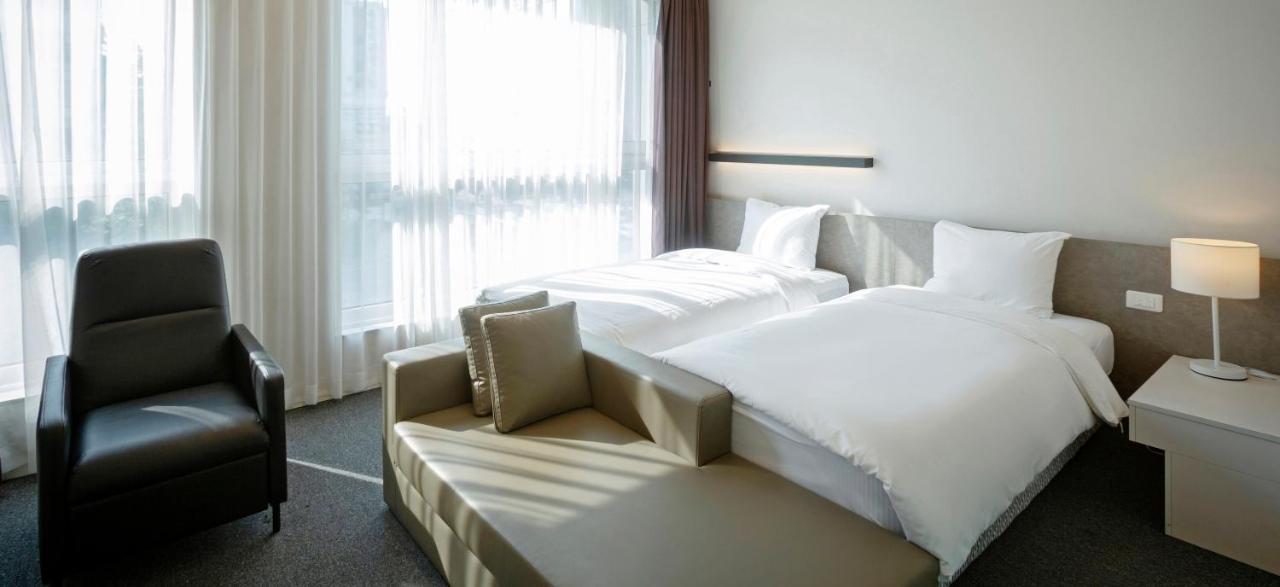 Grand City Hotel Changwon Extérieur photo