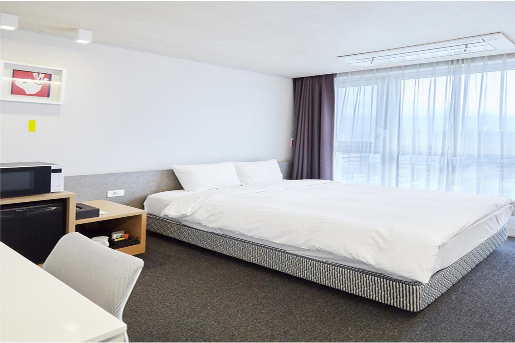 Grand City Hotel Changwon Extérieur photo
