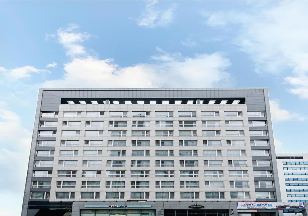 Grand City Hotel Changwon Extérieur photo