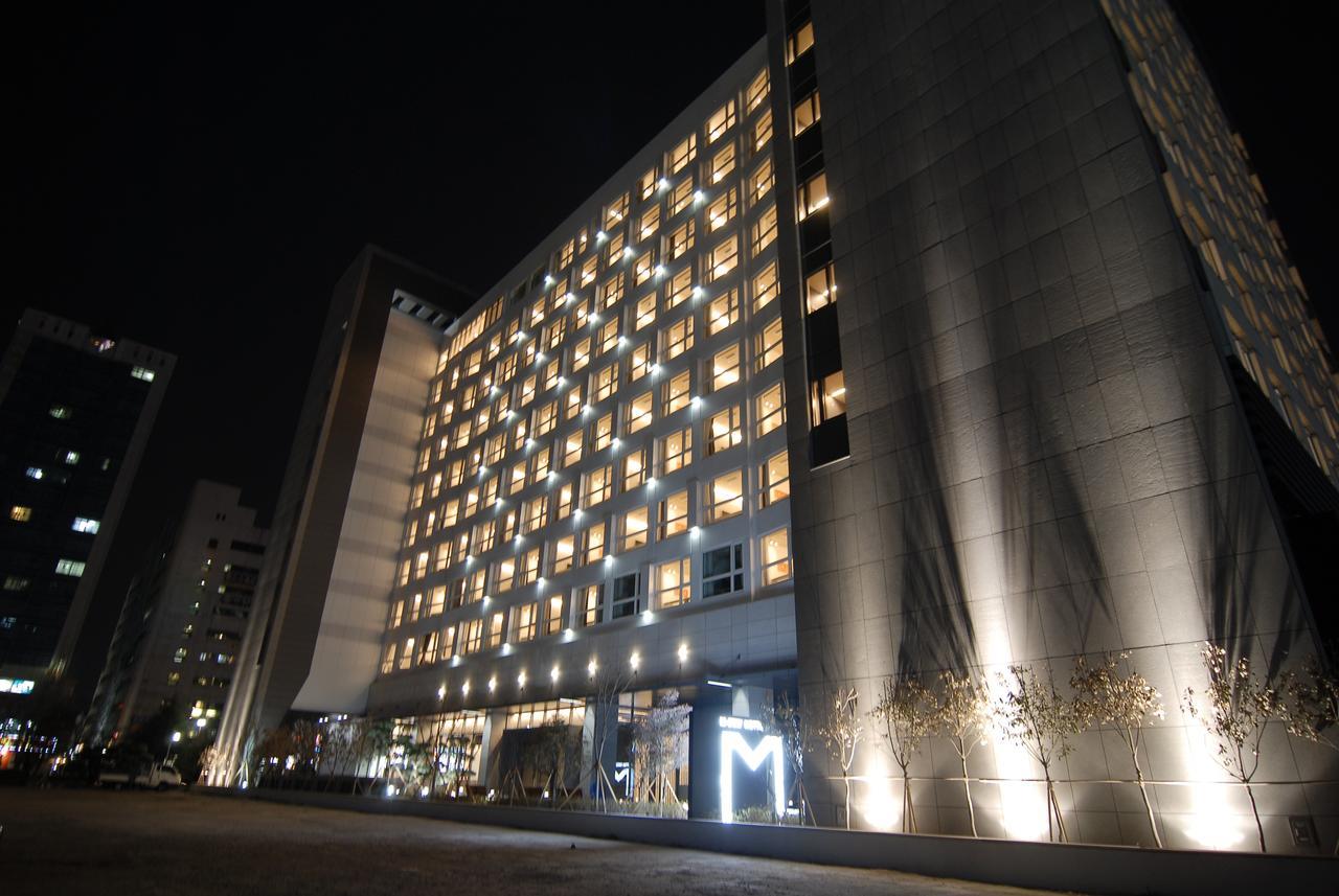Grand City Hotel Changwon Extérieur photo