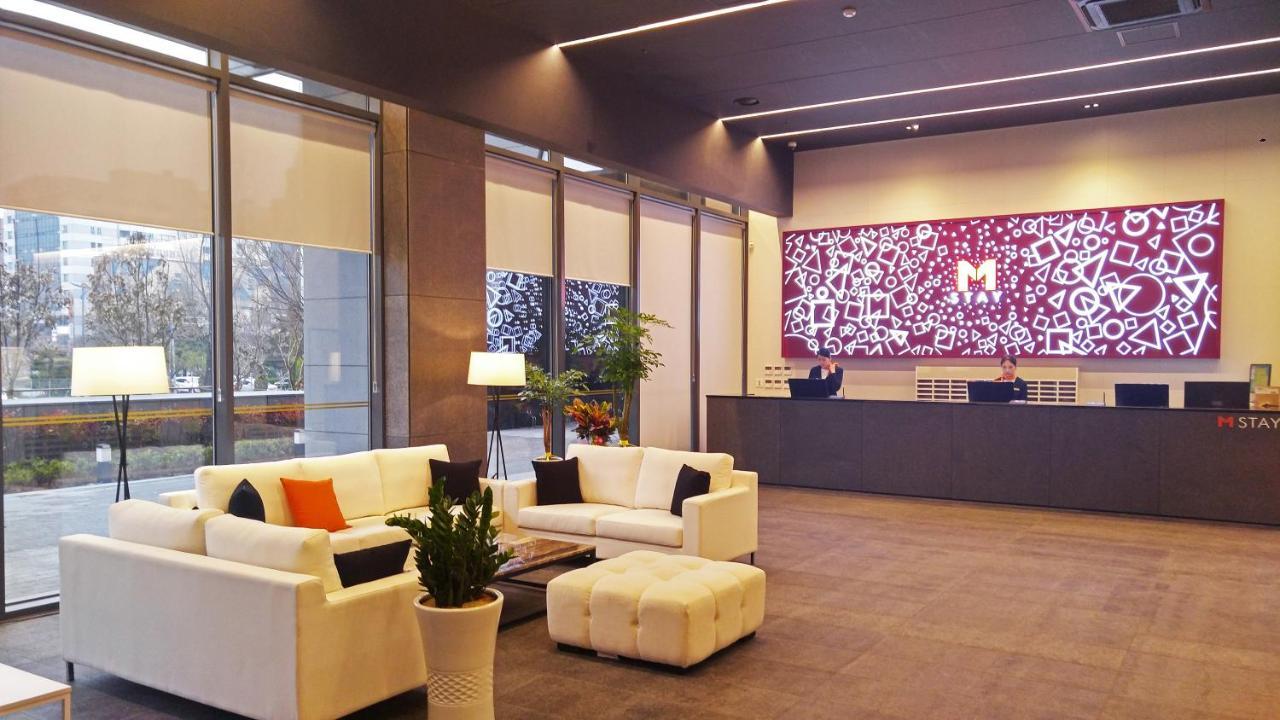 Grand City Hotel Changwon Extérieur photo