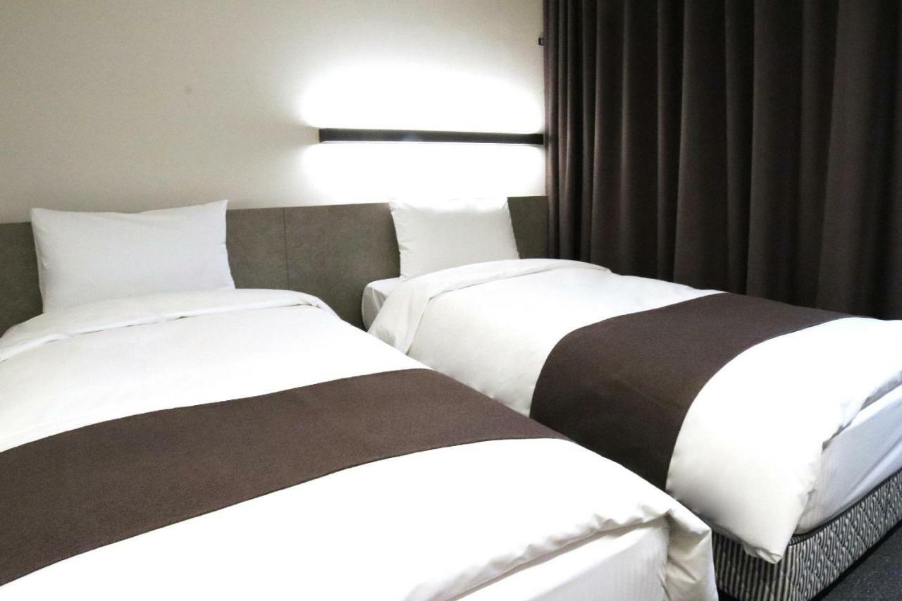 Grand City Hotel Changwon Extérieur photo
